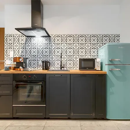 Apartment 6000 Stare Bulwary No 1 *