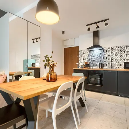 Lägenhet 6000 Stare Bulwary No 1 *