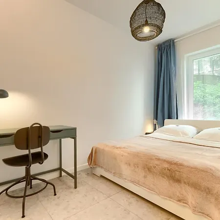 Apartment 6000 Stare Bulwary No 1 *